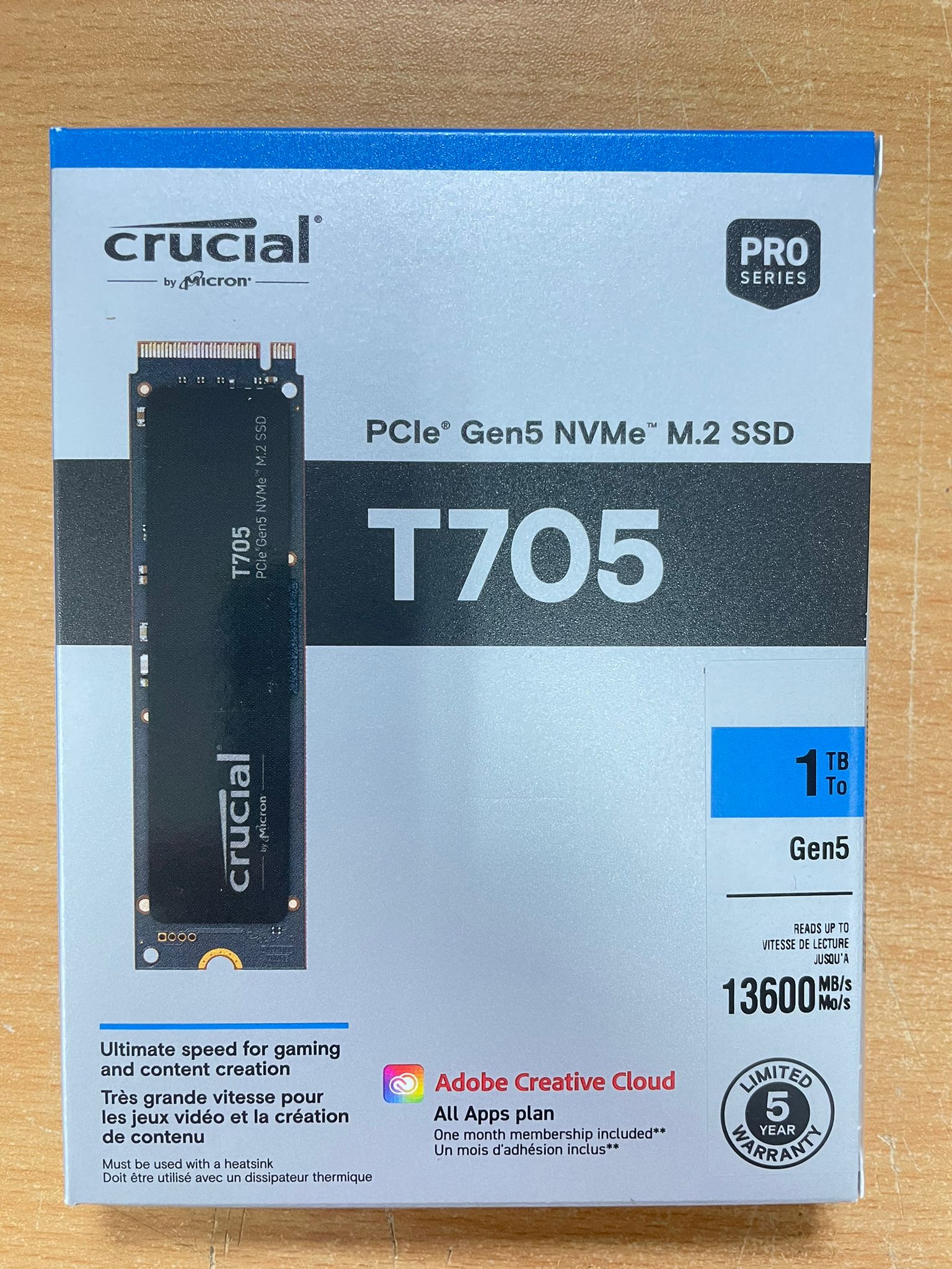 Crucial T705 SSD 固態硬碟 1TB Gen 5 M.2 2280 with heatsink