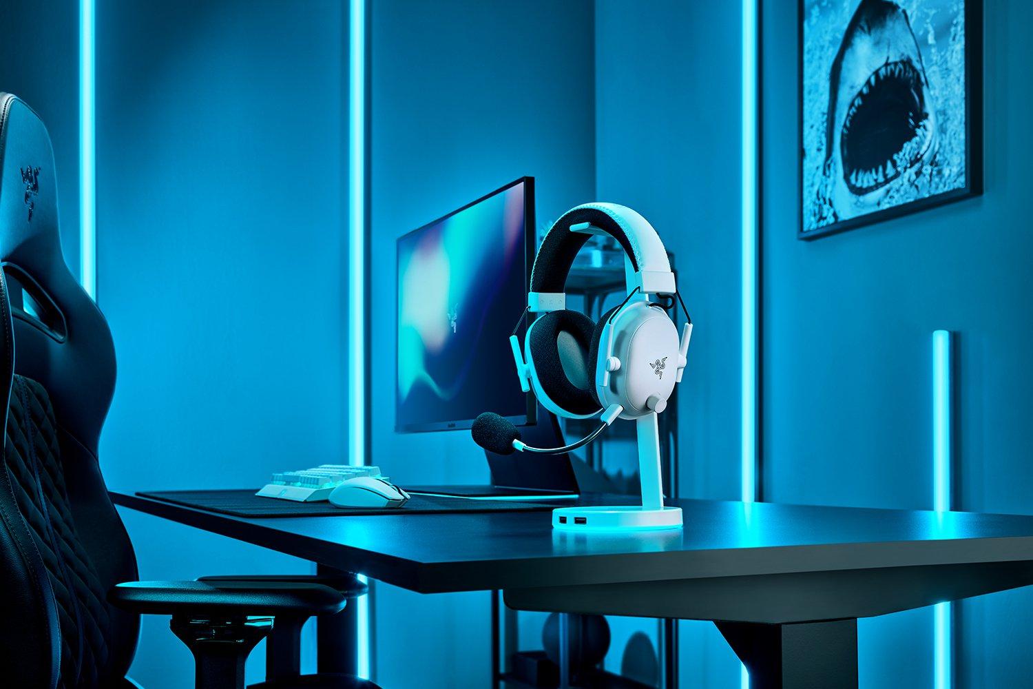Razer BlackShark V2 Pro (2023) Wireless Gaming Headset (White/Black)
