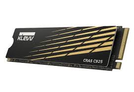 KLEVV CRAS C925 SSD 最快達7400MB/s