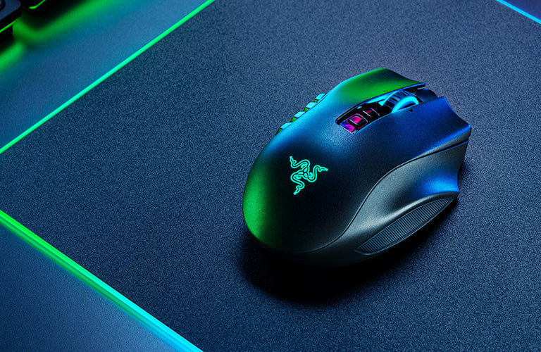 Razer Naga V2 Pro 無線遊戲滑鼠