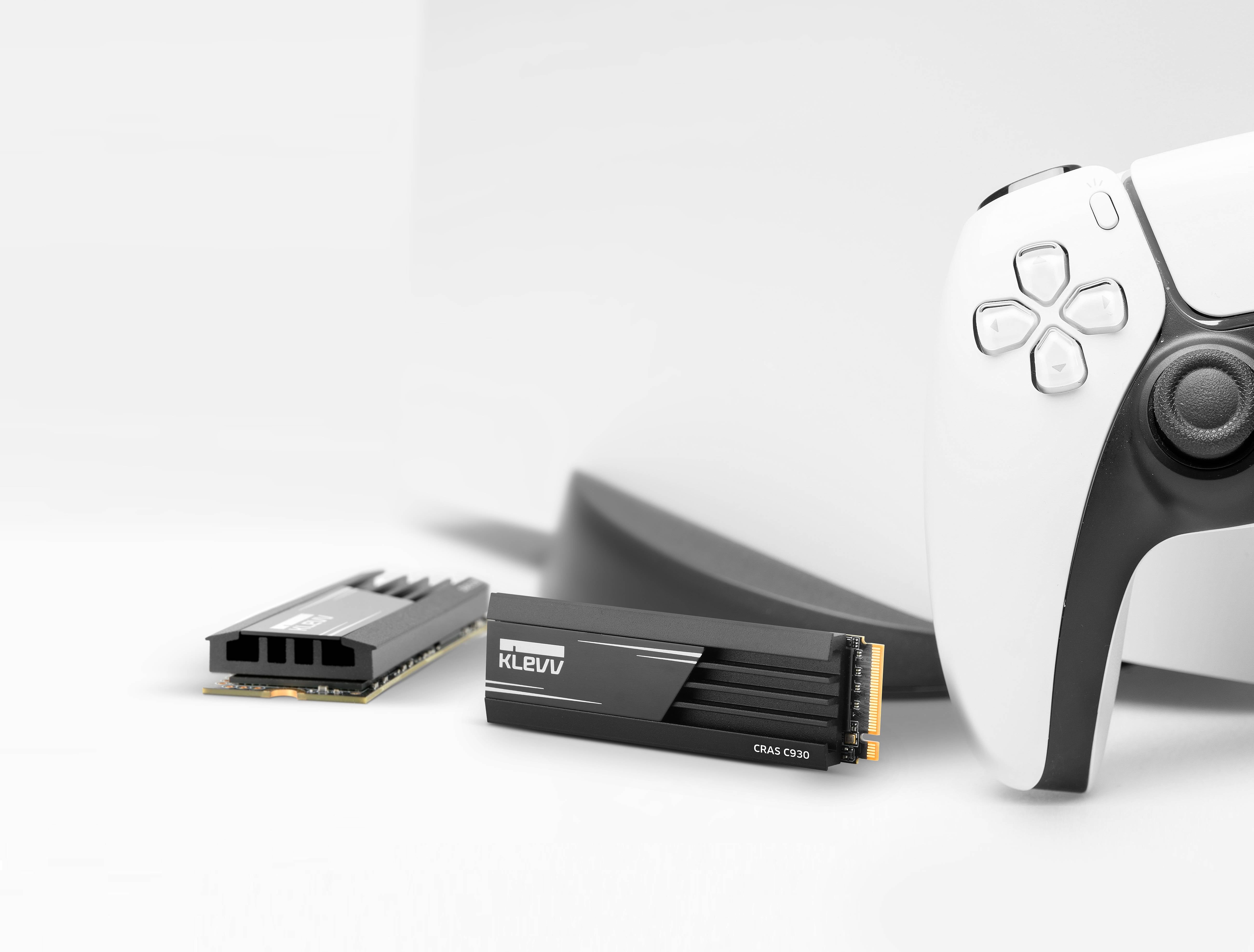 Klevv CRAS C930 SSD 固態硬碟 ( PCIe 4.0 ｜7400MB/s ｜PS5 ｜5年保養)