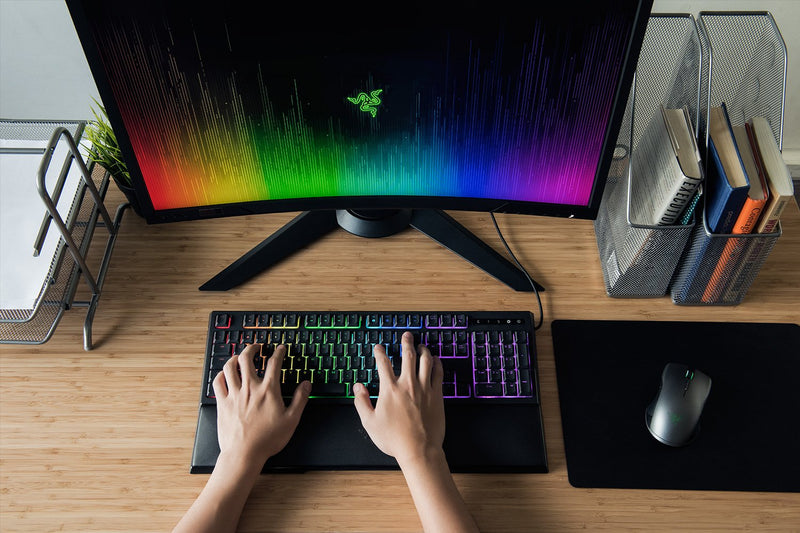 Razer Ornata Chroma 雨林狼蛛全彩光 薄膜機械式鍵盤