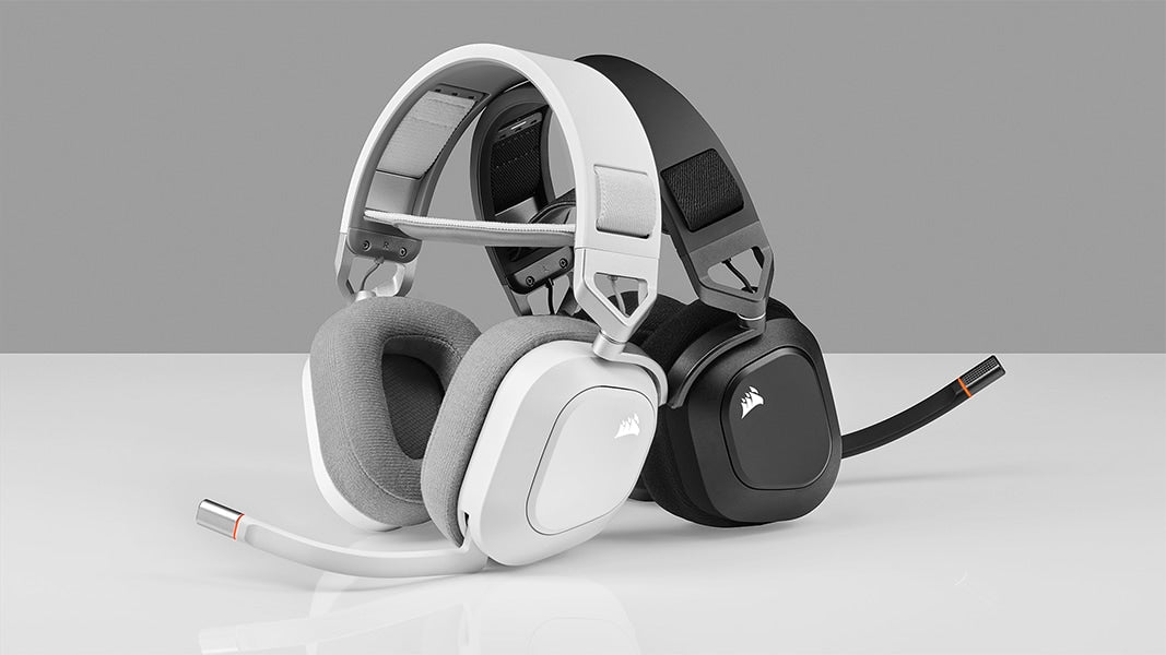 Corsair HS80 RGB WIRELESS Premium Gaming Headset (Black/White)