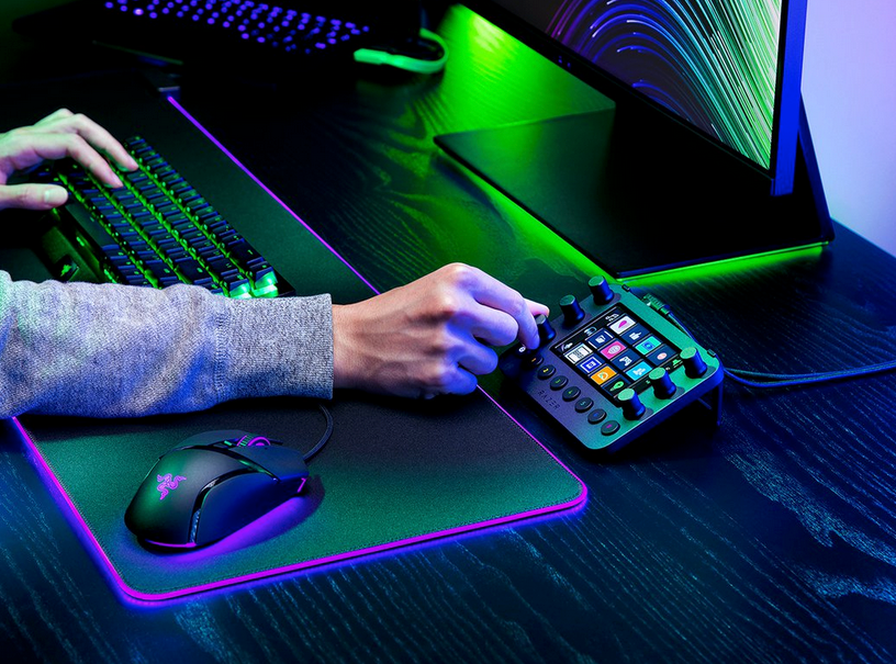 RAZER Stream Controller – All-in-one Keypad for Streaming 直播控制器