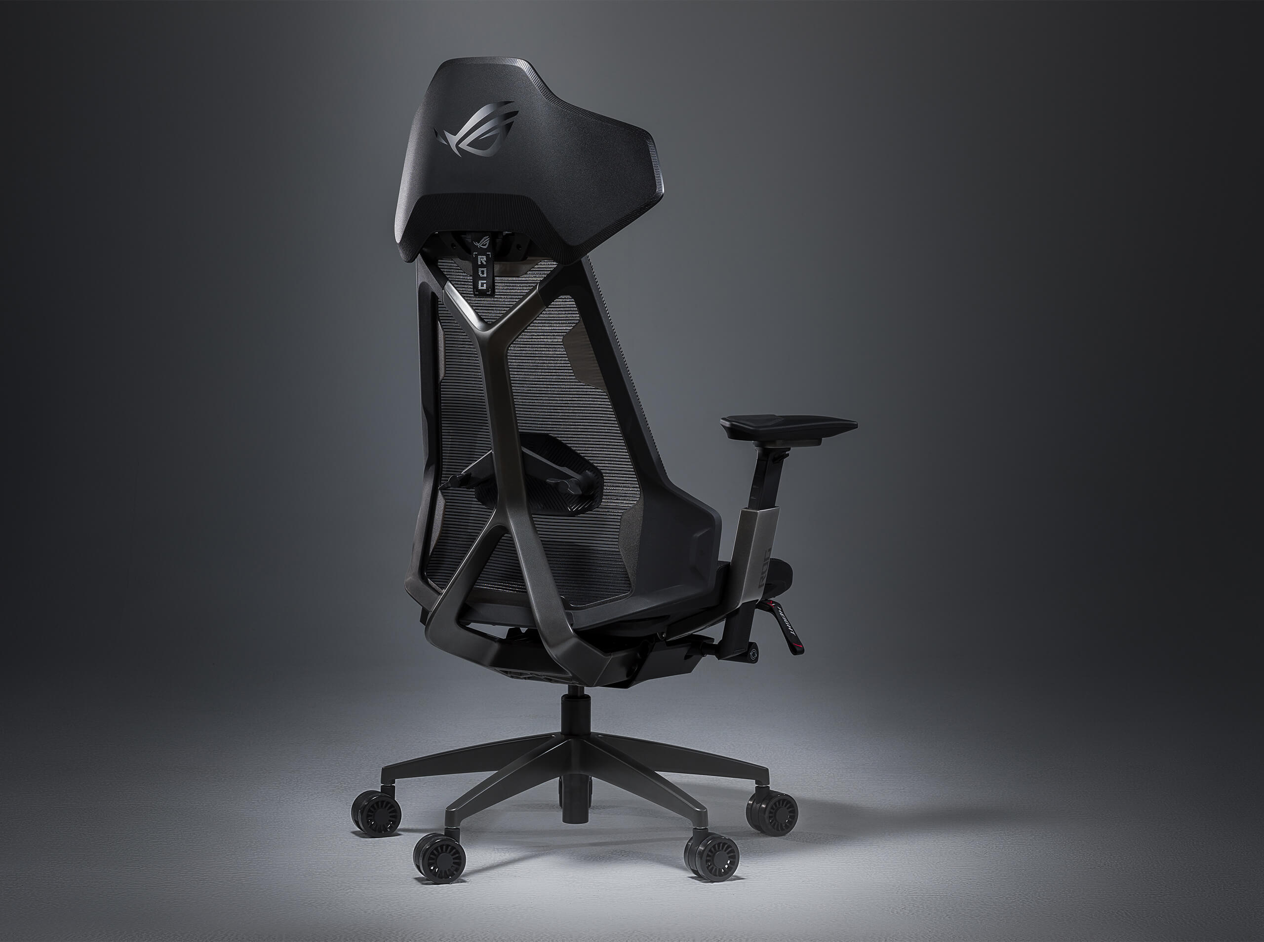 ASUS ROG Destrier Ergo SL400 人体工学电竞椅