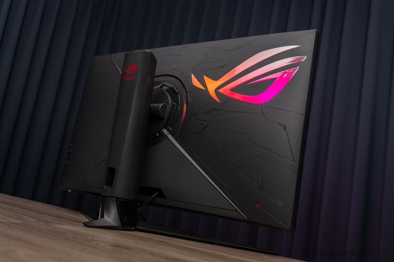 ASUS ROG Swift PG32UQ  32" 4K 144Hz 1ms G-Sync HDR600 Gaming Monitor