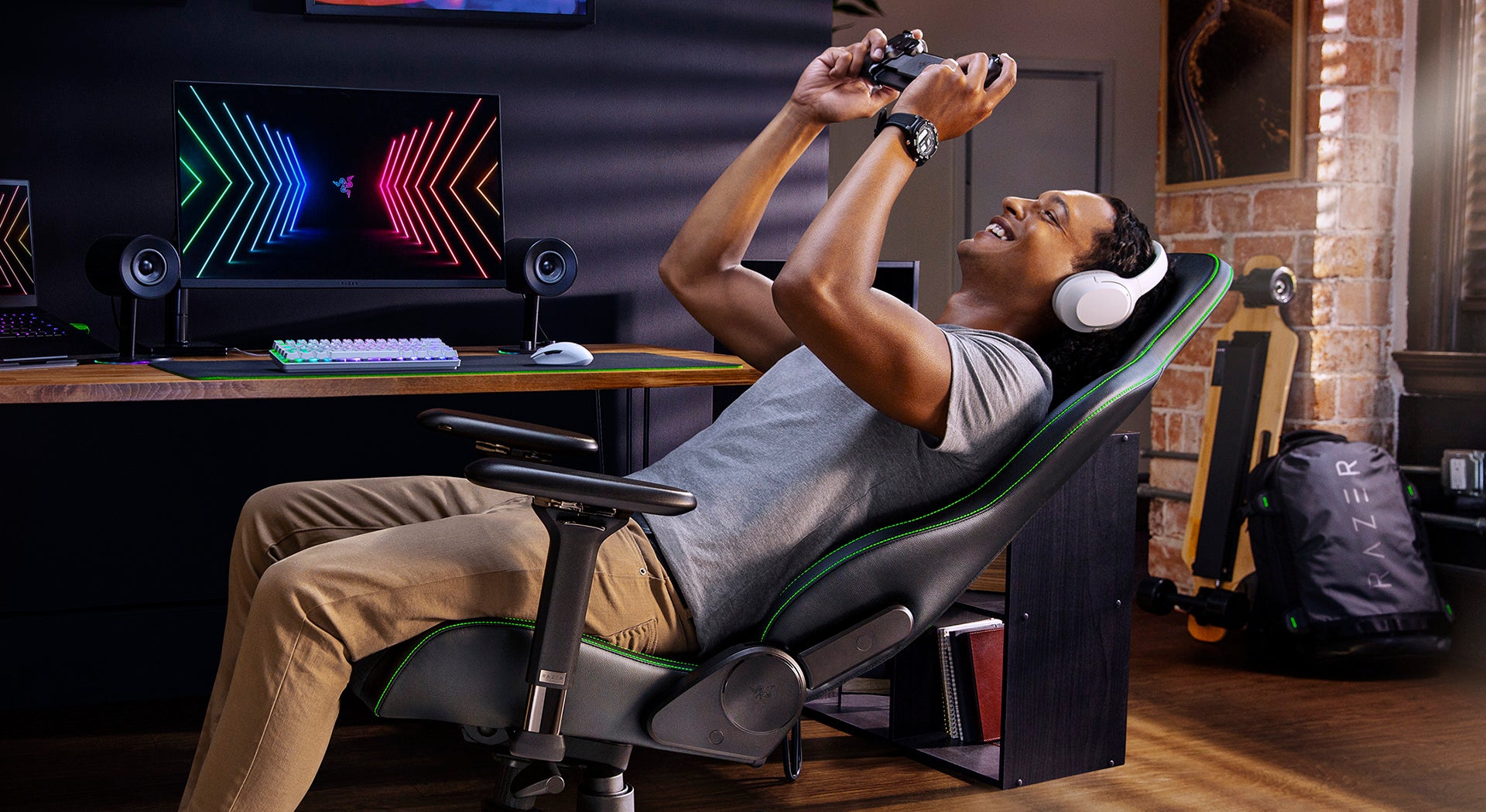 Razer Enki 人体工学电竞椅