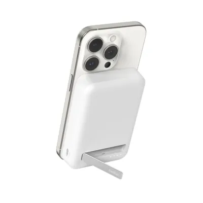 Belkin Boost Charge 10000mAh 便攜式磁吸無線行動電源 內置支架 Qi2 - 白色